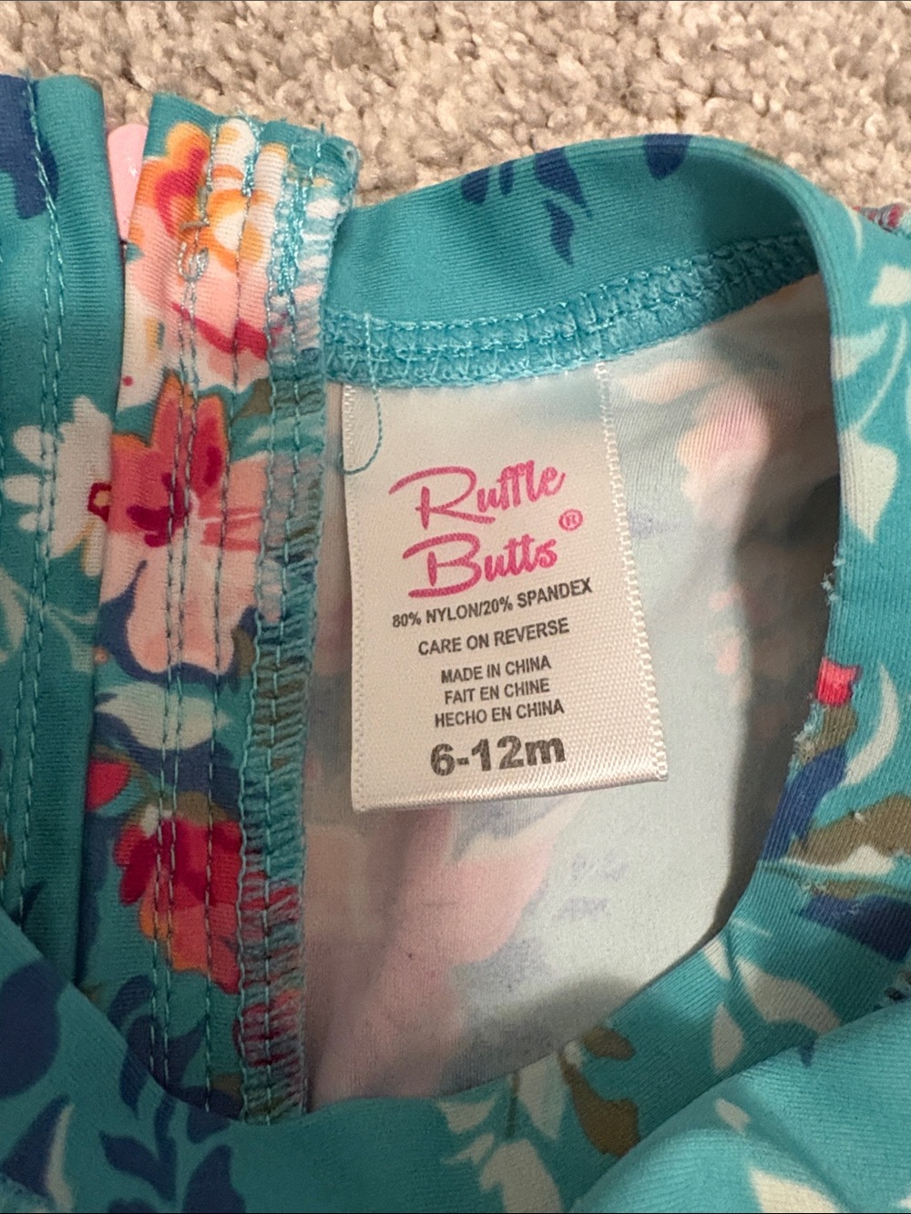 EUC Rufflebutts Rashguard - Picture 2 of 3